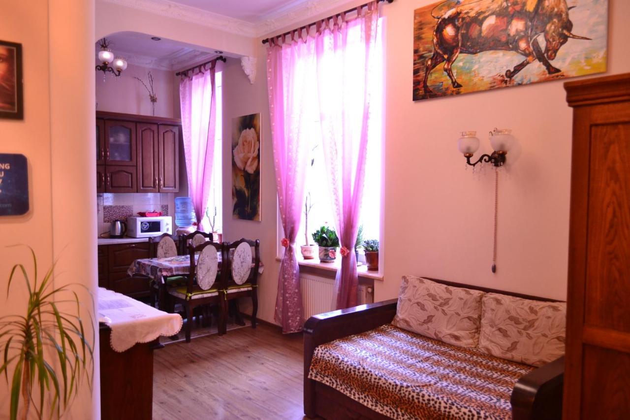Apartment on Shevchenka Boulevard Ternopil Buitenkant foto