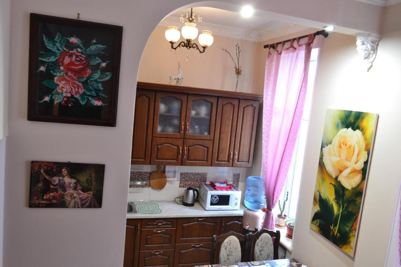 Apartment on Shevchenka Boulevard Ternopil Buitenkant foto