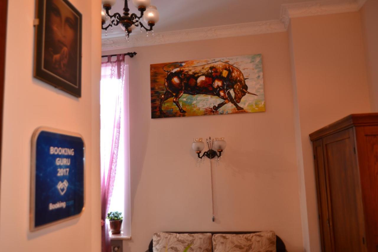 Apartment on Shevchenka Boulevard Ternopil Buitenkant foto
