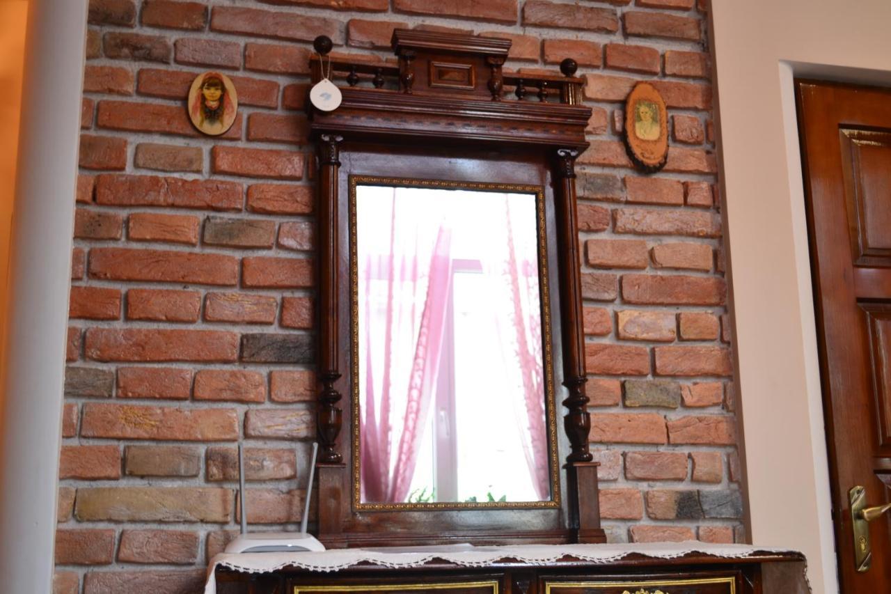 Apartment on Shevchenka Boulevard Ternopil Buitenkant foto